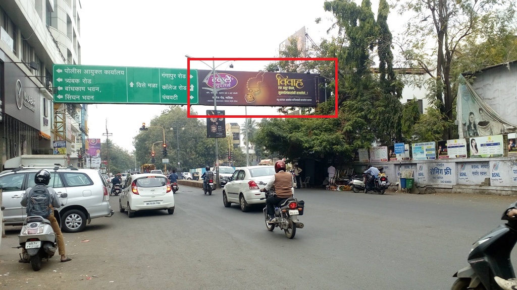 Canada corner facing CBS hoarding